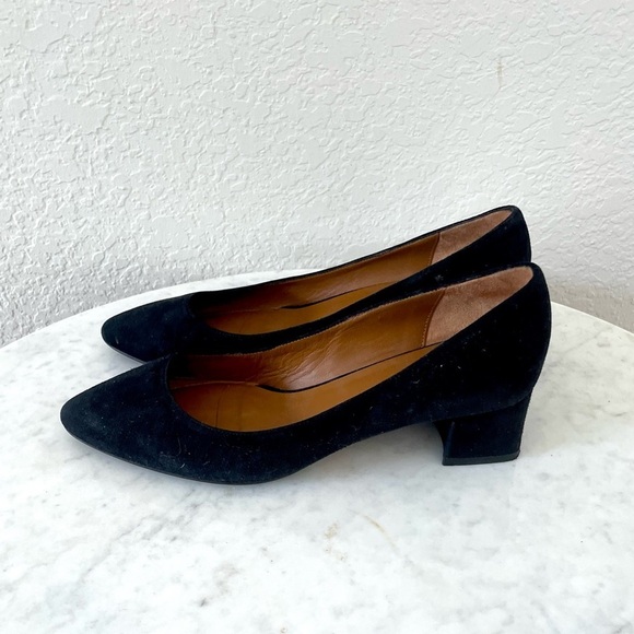 Aquatalia Black Suede Almond Toe Block Heels Size 5 1/2 - Picture 5 of 6